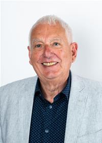 Profile image for Councillor Mike Crane